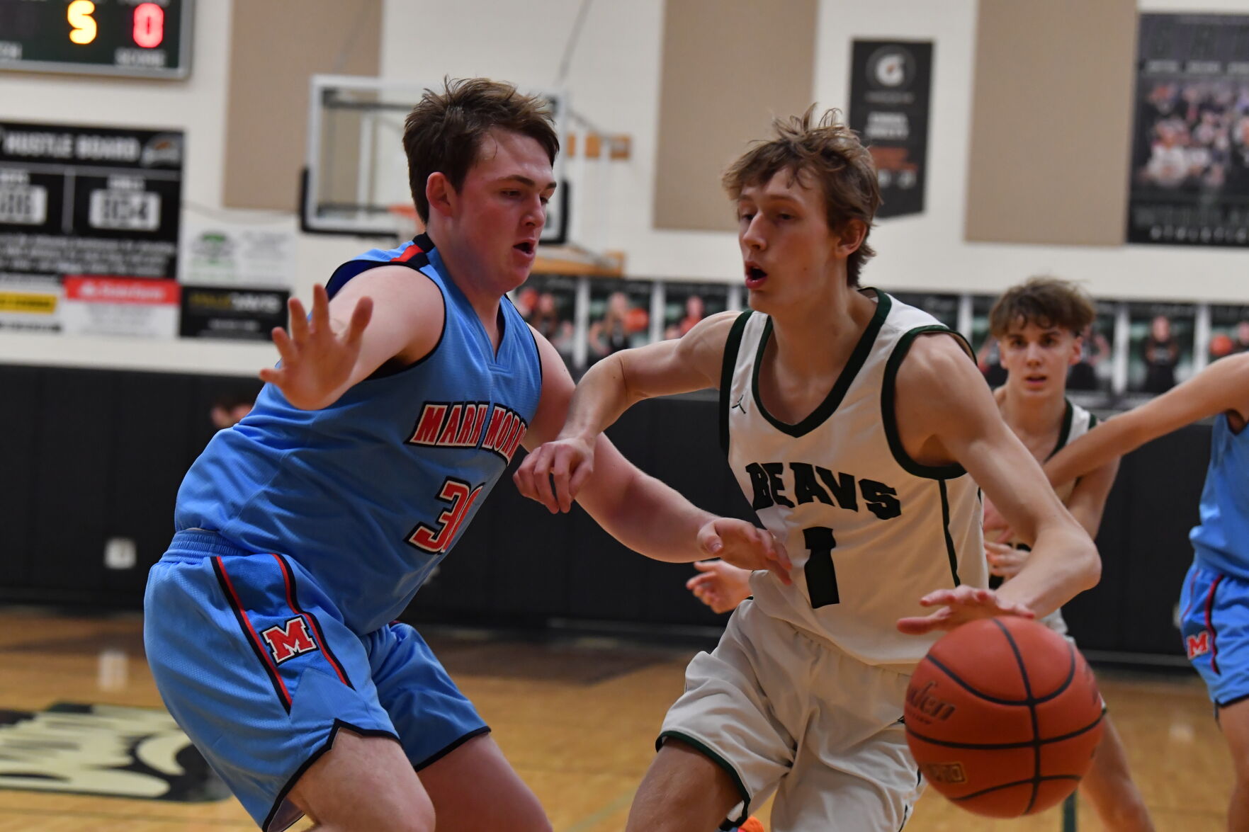 Mark Morris boys basketball Morrow